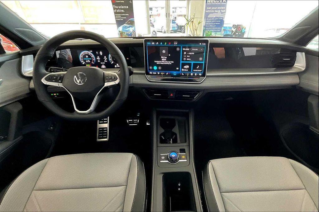 new 2025 Volkswagen Tiguan car, priced at $39,467
