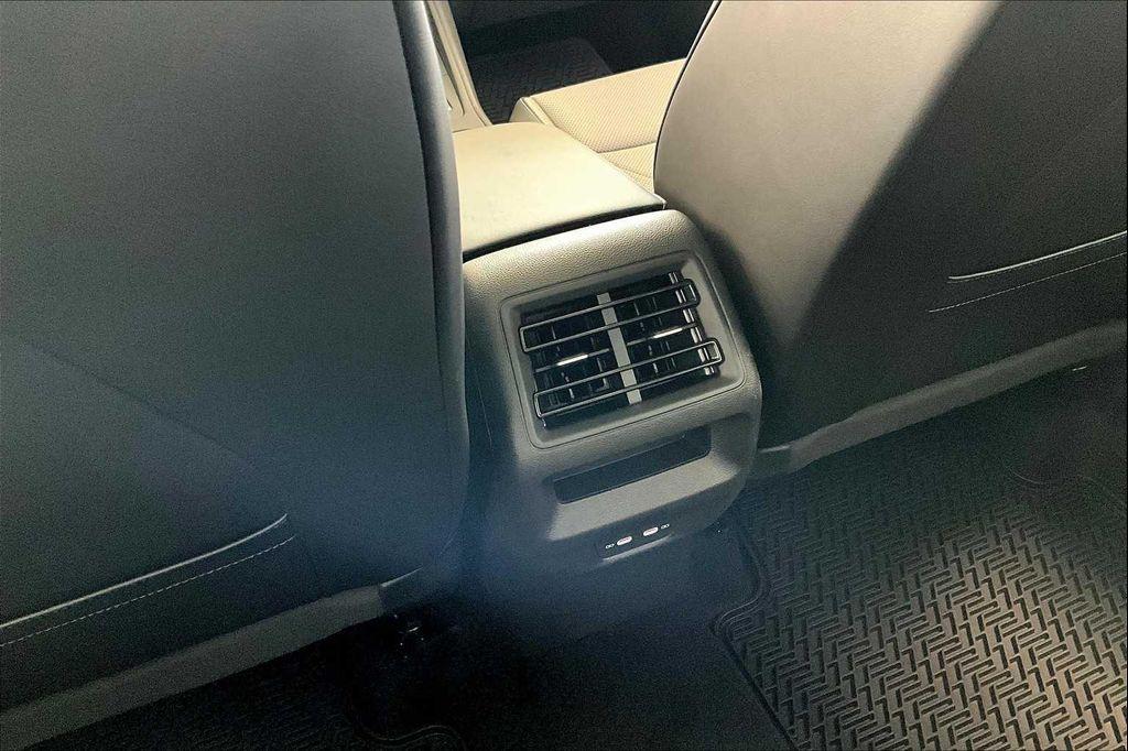 new 2025 Volkswagen Tiguan car, priced at $39,467
