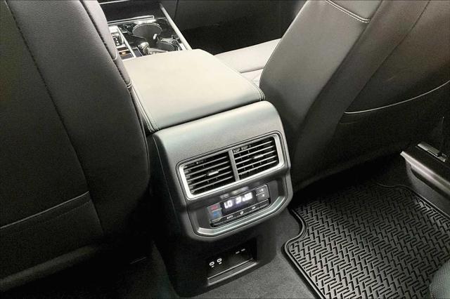 new 2025 Volkswagen Atlas car, priced at $48,982