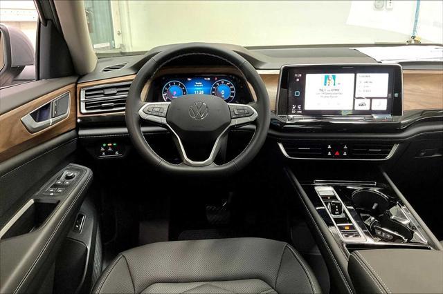 new 2025 Volkswagen Atlas car, priced at $48,982