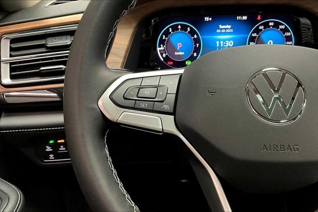 new 2025 Volkswagen Atlas car, priced at $48,982