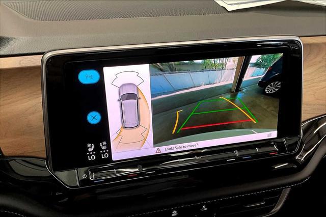 new 2025 Volkswagen Atlas car, priced at $47,087