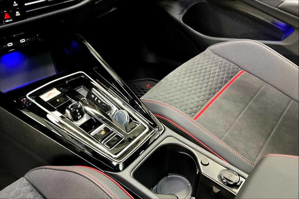 new 2025 Volkswagen Golf GTI car, priced at $39,523