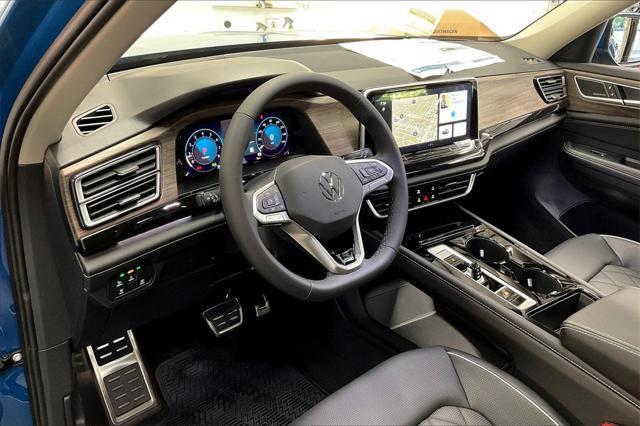 new 2025 Volkswagen Atlas car, priced at $56,244