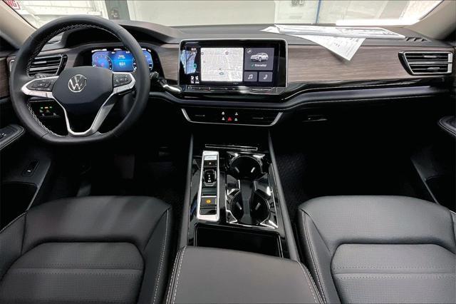 new 2025 Volkswagen Atlas car, priced at $50,834