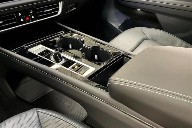 new 2025 Volkswagen Atlas car, priced at $50,834