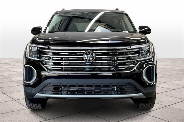 new 2025 Volkswagen Atlas car, priced at $50,834