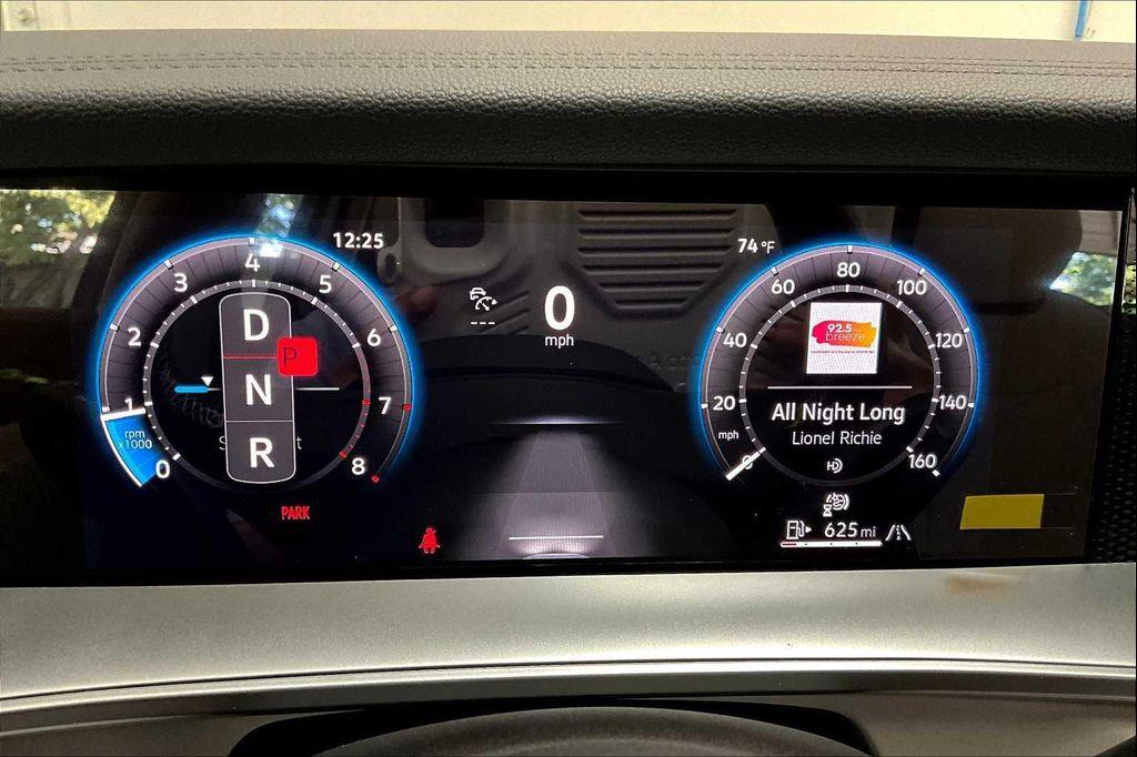 new 2025 Volkswagen Tiguan car, priced at $37,577
