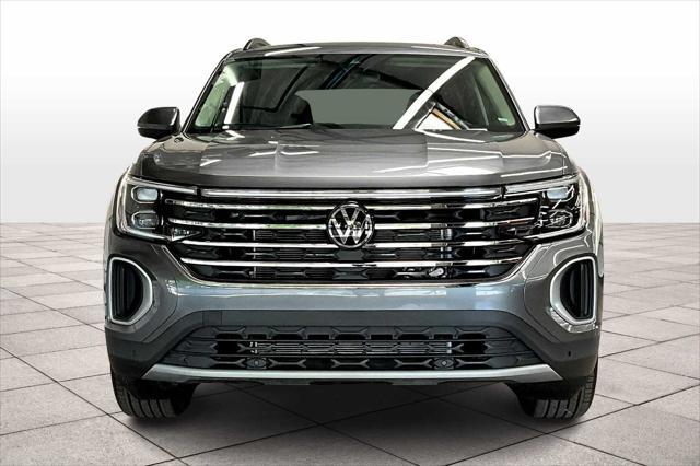 new 2025 Volkswagen Atlas car, priced at $48,982