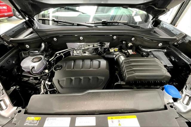 new 2025 Volkswagen Atlas car, priced at $48,982