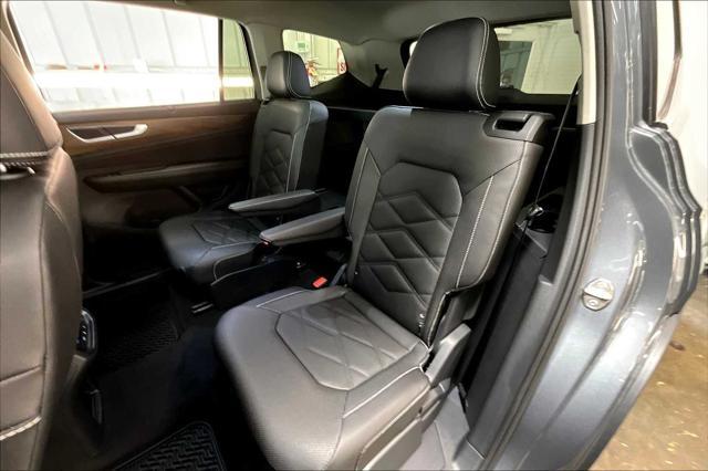 new 2025 Volkswagen Atlas car, priced at $48,982