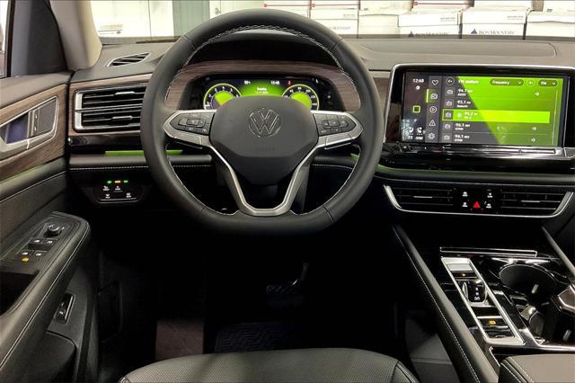 new 2025 Volkswagen Atlas car, priced at $50,436