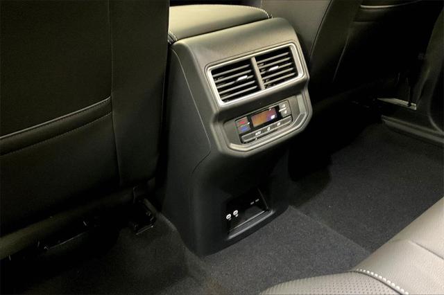new 2025 Volkswagen Atlas car, priced at $47,087