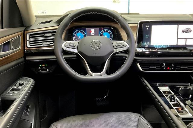 new 2025 Volkswagen Atlas car, priced at $47,087