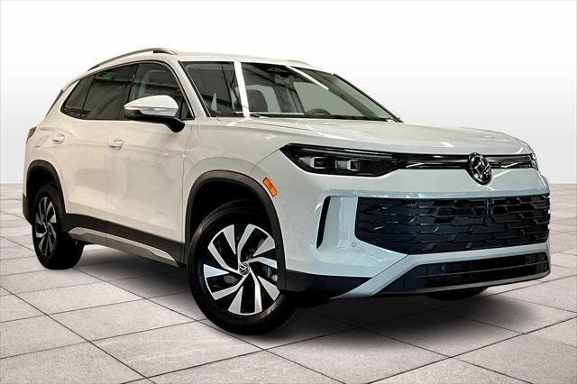 new 2025 Volkswagen Tiguan car, priced at $32,826