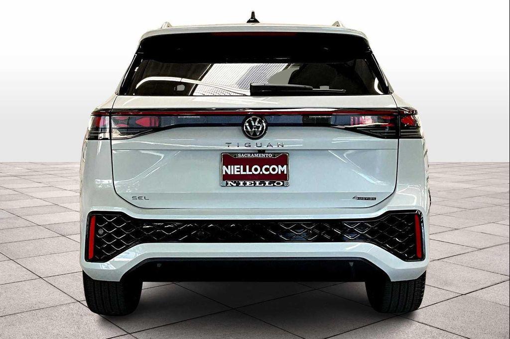 new 2025 Volkswagen Tiguan car, priced at $42,446