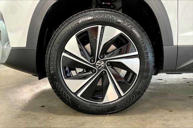 new 2025 Volkswagen Taos car, priced at $31,656