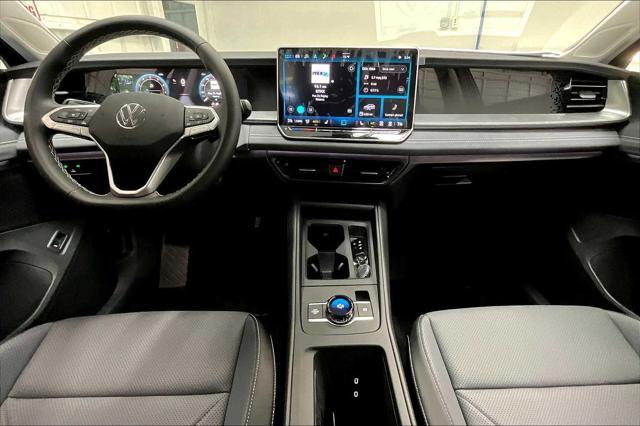 new 2025 Volkswagen Tiguan car, priced at $35,220