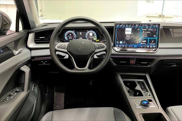 new 2025 Volkswagen Tiguan car, priced at $35,220