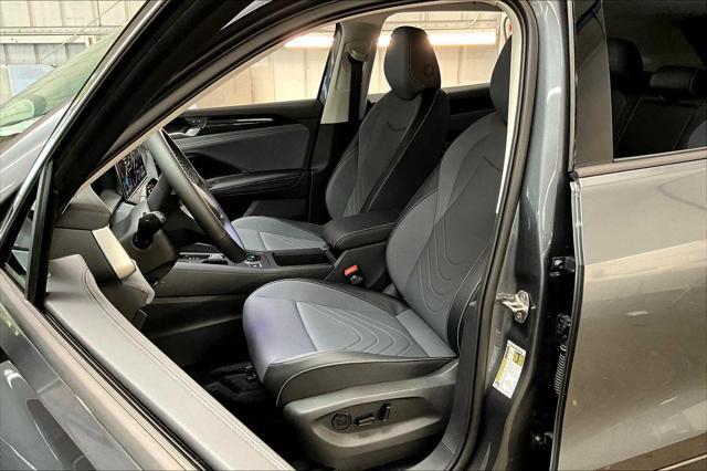 new 2025 Volkswagen Tiguan car, priced at $35,220