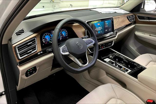 new 2025 Volkswagen Atlas car, priced at $48,287