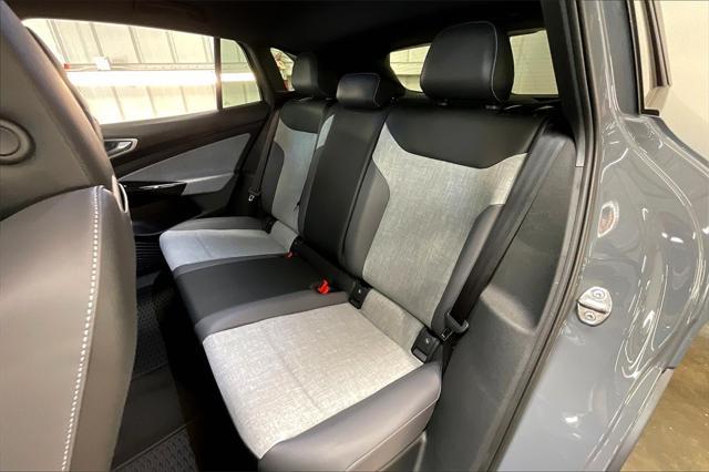 new 2025 Volkswagen ID.4 car, priced at $47,176