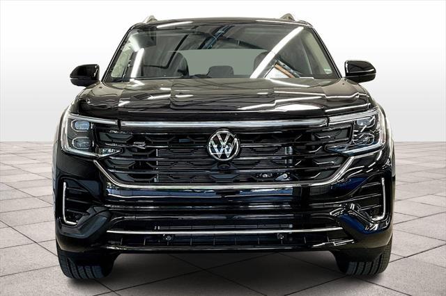 new 2025 Volkswagen Atlas car, priced at $56,244