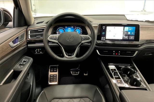 new 2025 Volkswagen Atlas car, priced at $56,244