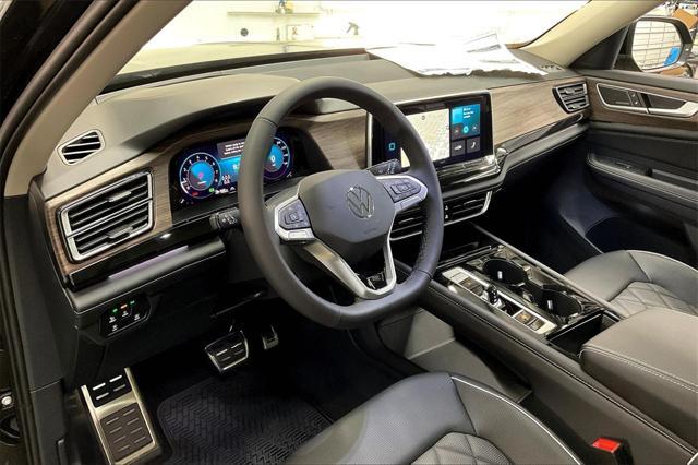 new 2025 Volkswagen Atlas car, priced at $56,244