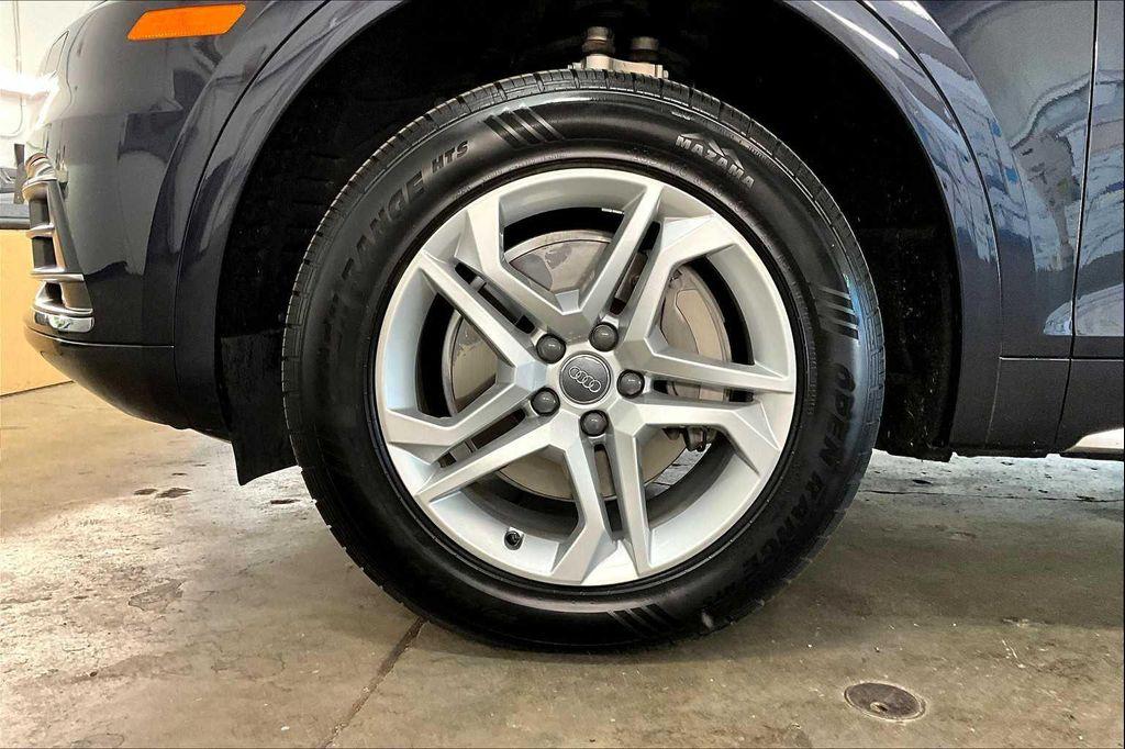 used 2018 Audi Q5 car, priced at $17,355