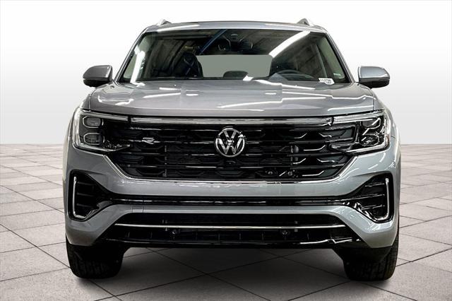 new 2025 Volkswagen Atlas car, priced at $55,438