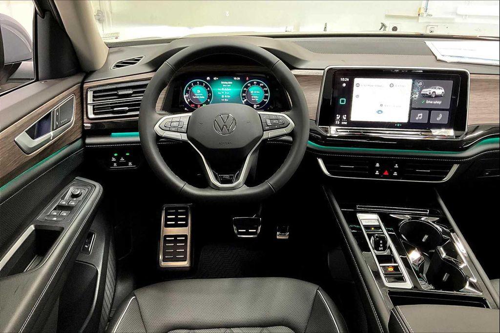 new 2025 Volkswagen Atlas car, priced at $56,699