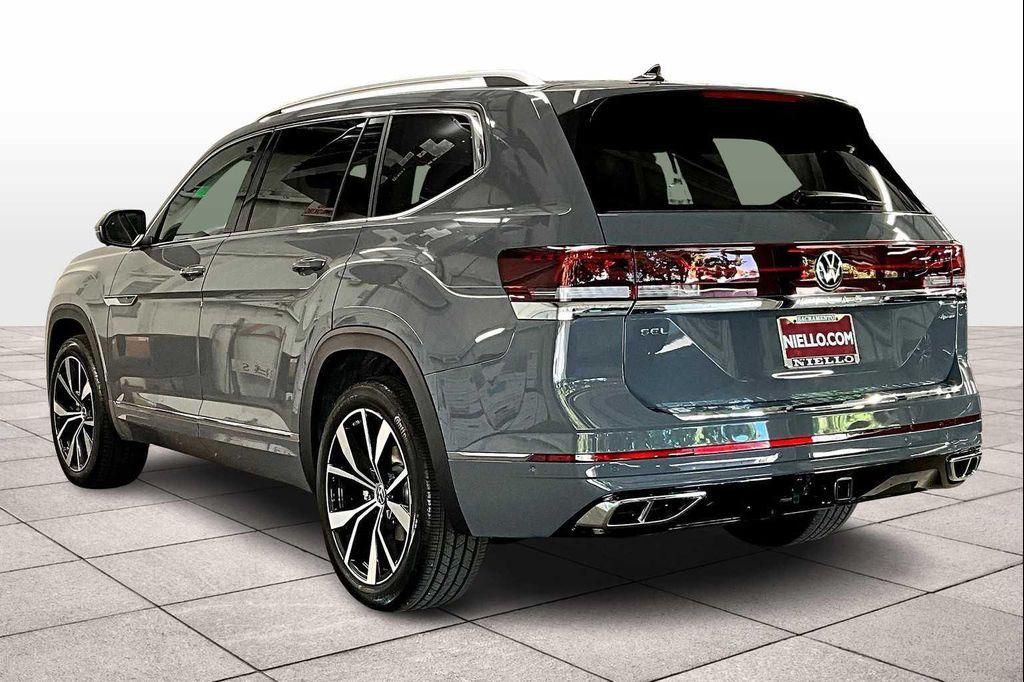 new 2025 Volkswagen Atlas car, priced at $56,699