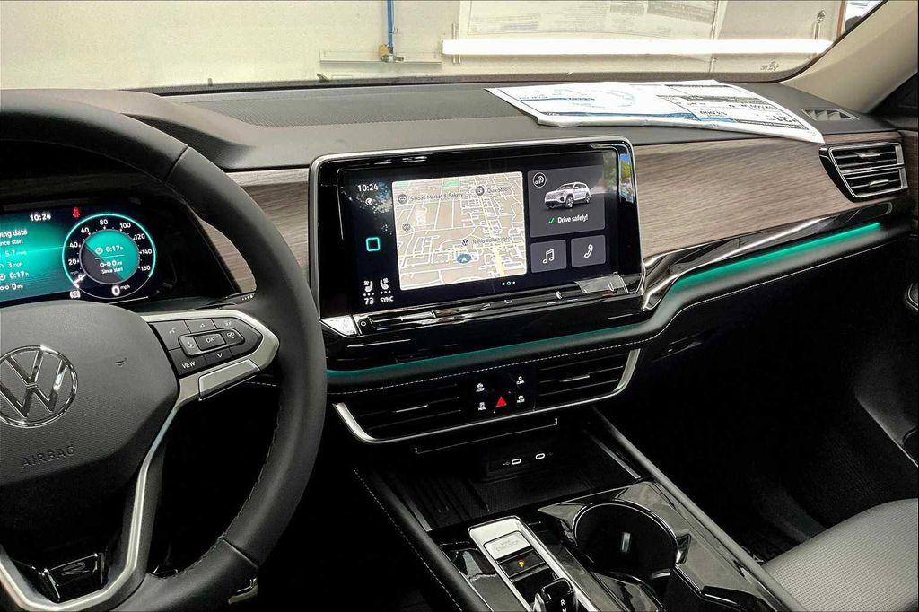 new 2025 Volkswagen Atlas car, priced at $56,699