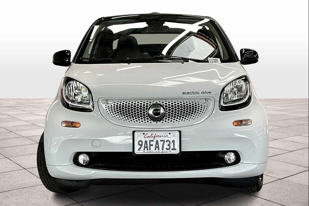 used 2018 smart ForTwo Electric Drive car, priced at $11,997