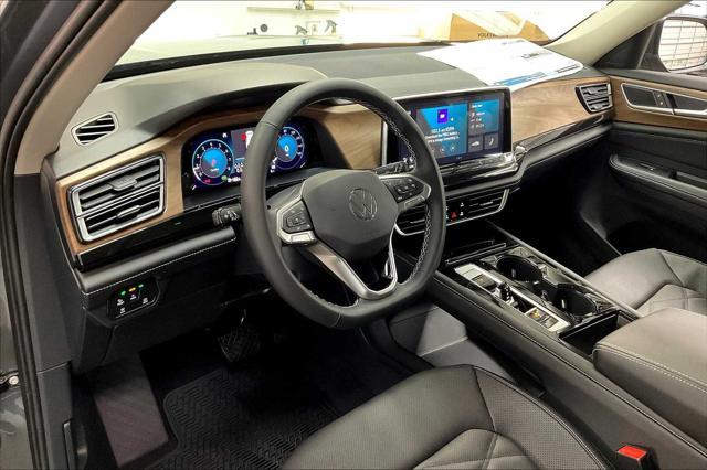 new 2025 Volkswagen Atlas car, priced at $47,087