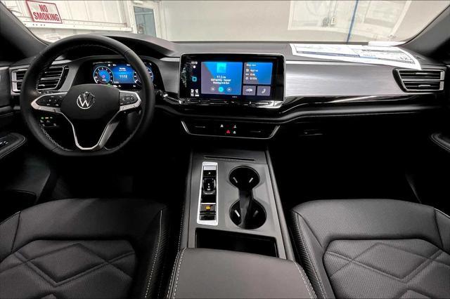 new 2025 Volkswagen Atlas Cross Sport car, priced at $40,921