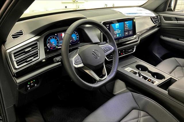 new 2025 Volkswagen Atlas Cross Sport car, priced at $40,921