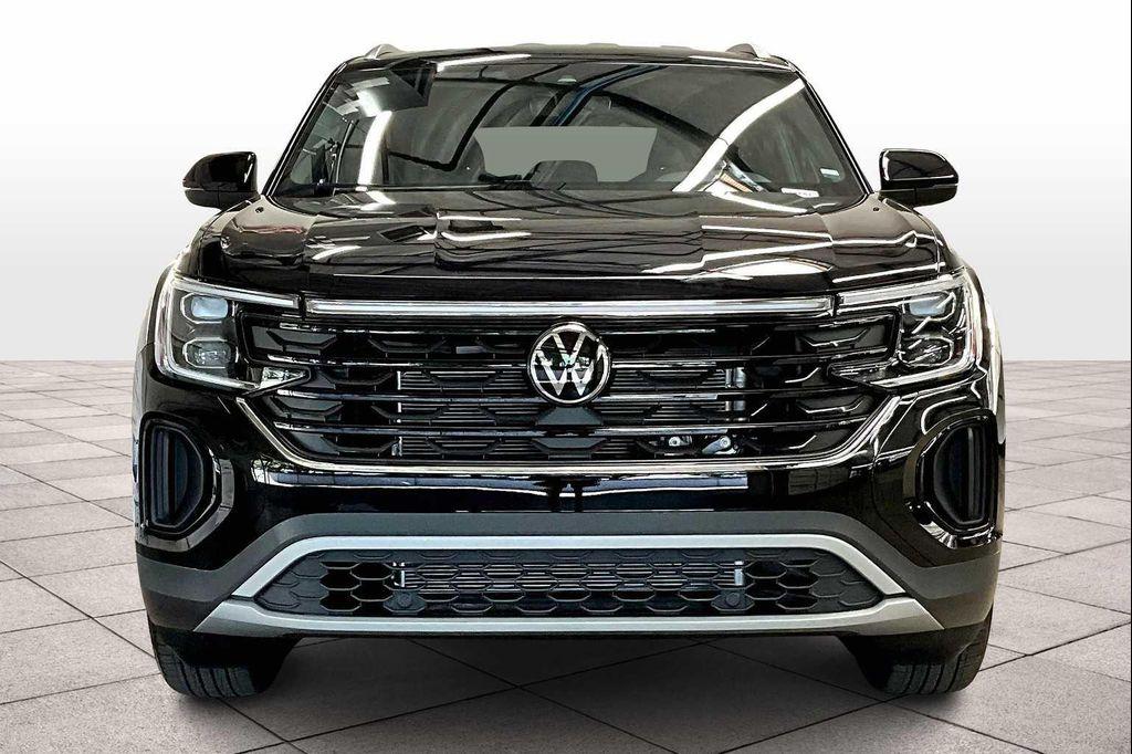 new 2025 Volkswagen Atlas Cross Sport car, priced at $40,921