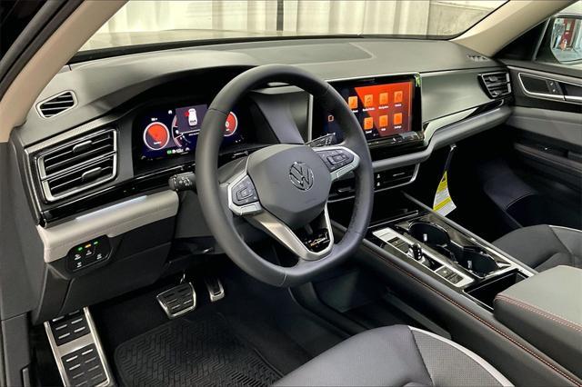 new 2024 Volkswagen Atlas car, priced at $54,653