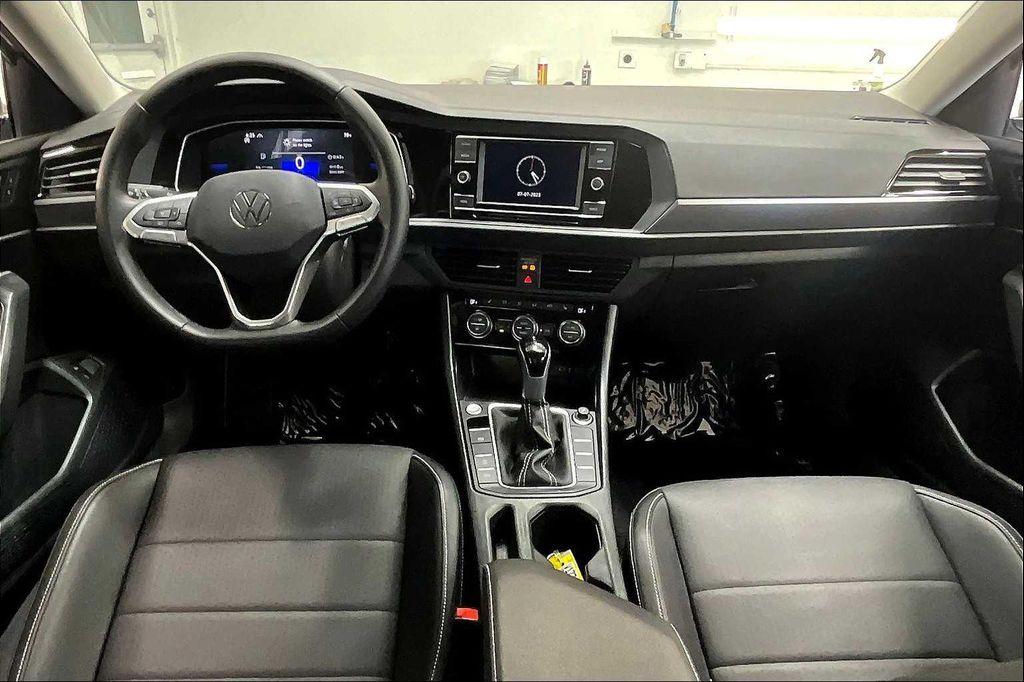 used 2024 Volkswagen Jetta car, priced at $23,071
