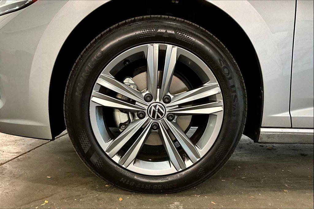 used 2024 Volkswagen Jetta car, priced at $23,071