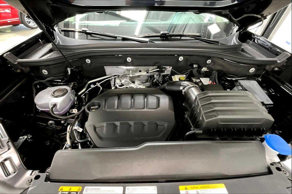 new 2025 Volkswagen Atlas car, priced at $48,387