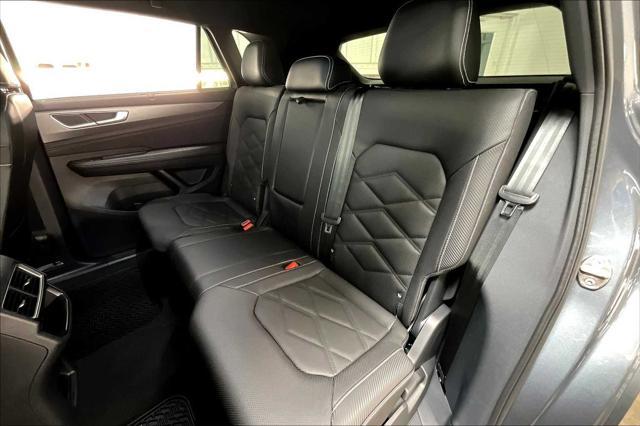new 2025 Volkswagen Atlas Cross Sport car, priced at $43,288