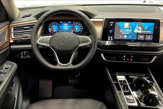 new 2025 Volkswagen Atlas car, priced at $46,492