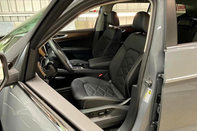 new 2025 Volkswagen Atlas car, priced at $46,492