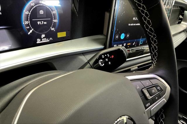 new 2025 Volkswagen Tiguan car, priced at $35,220