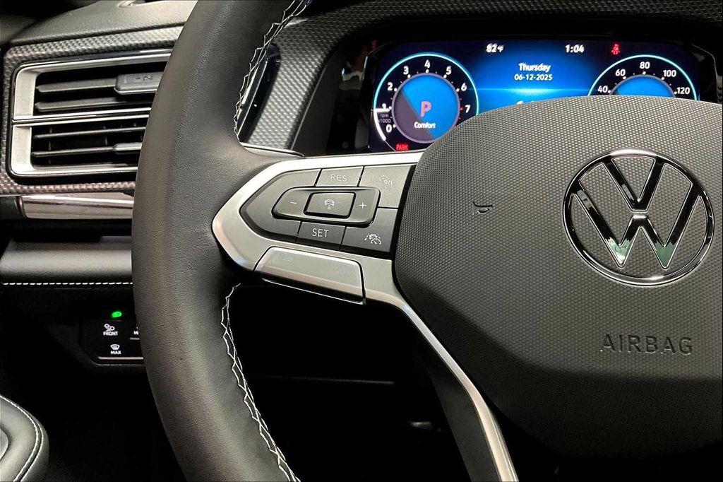 new 2025 Volkswagen Atlas Cross Sport car, priced at $50,106