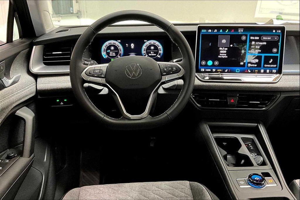 new 2025 Volkswagen Tiguan car, priced at $31,520