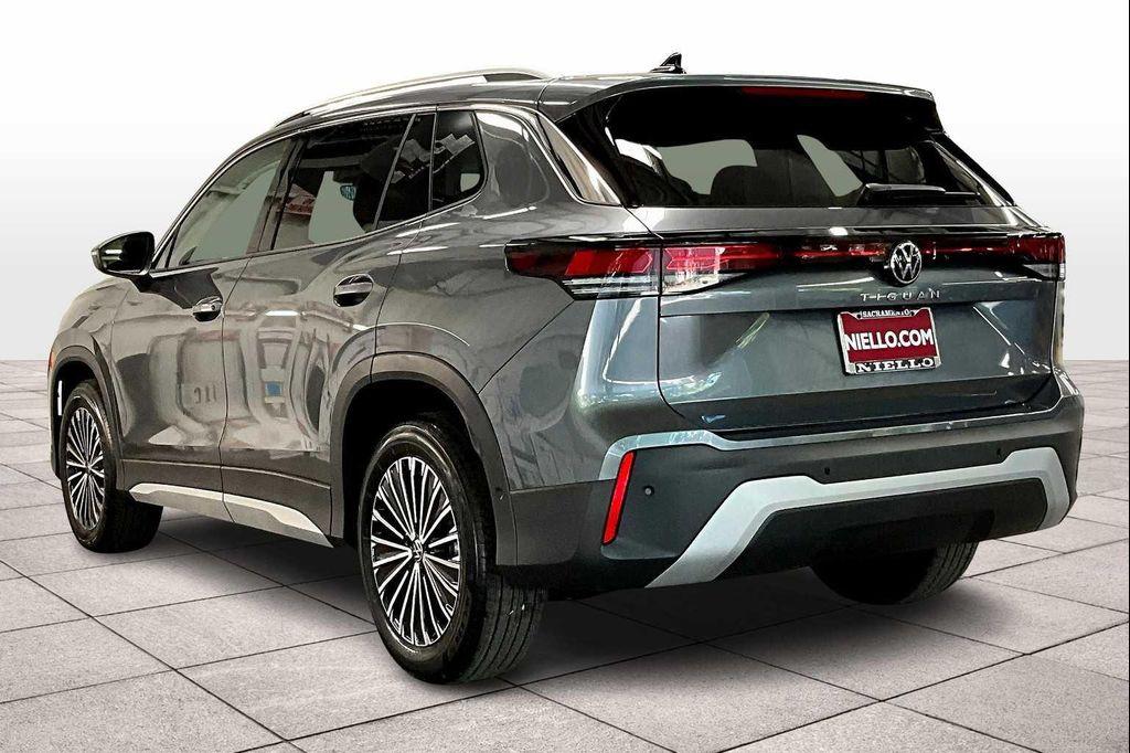 new 2025 Volkswagen Tiguan car, priced at $31,520